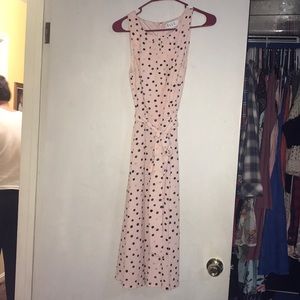 Vintage (ish) mid shin sleeveless dress